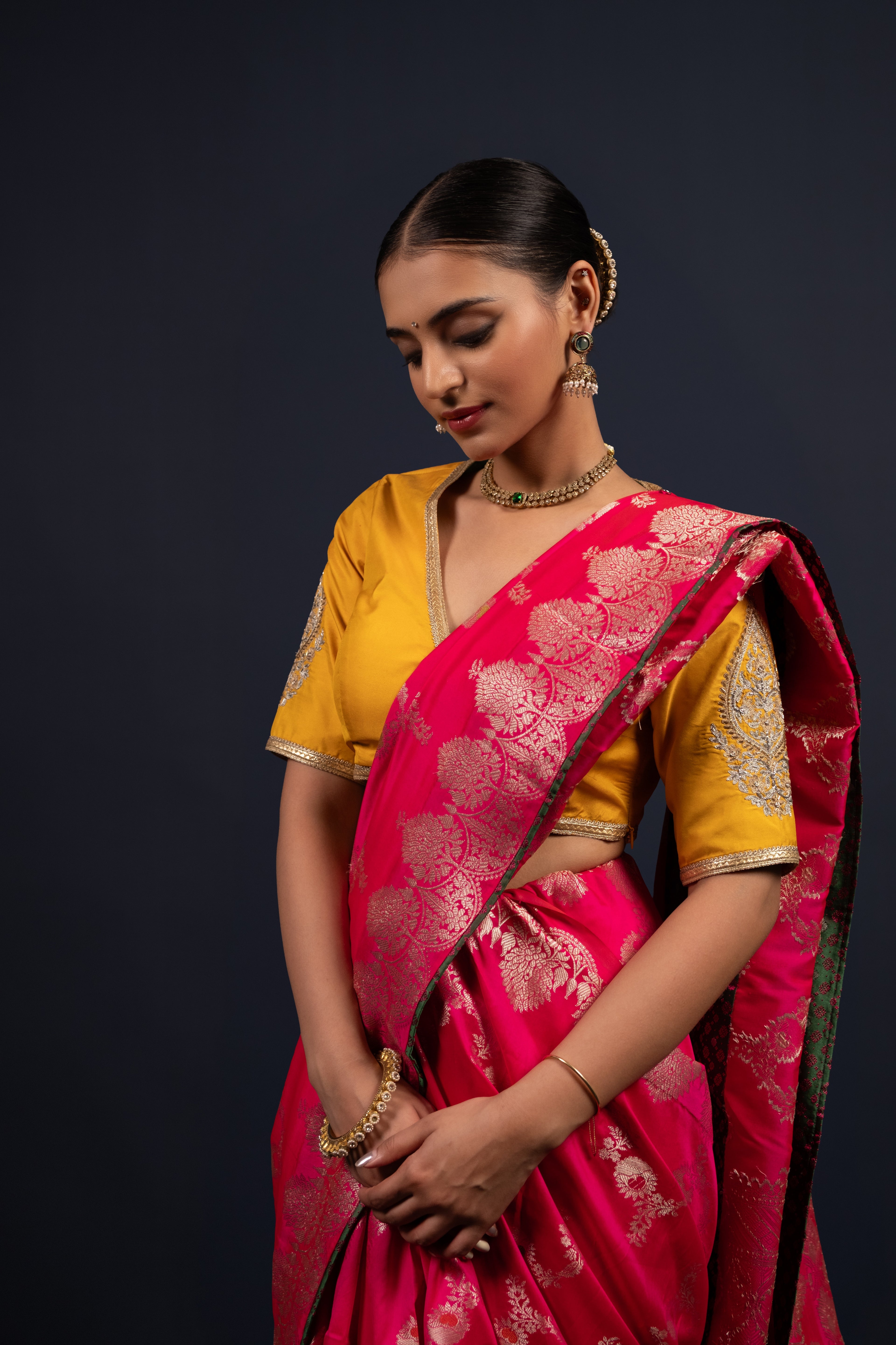SHIRISH SAREE